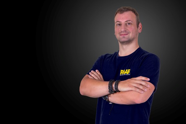 Julian Robert Peter Hutzler